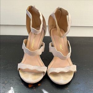 Chase + Chloe Women's Beige Sandals Size 7